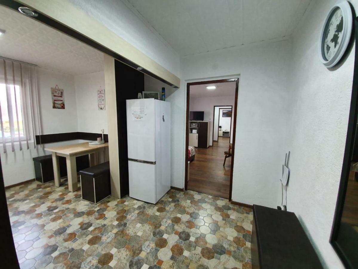 Apartment Ada Kaleh Orszowa Zewnętrze zdjęcie
